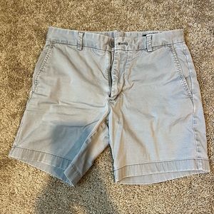 Vineyard Vines Grey breaker short